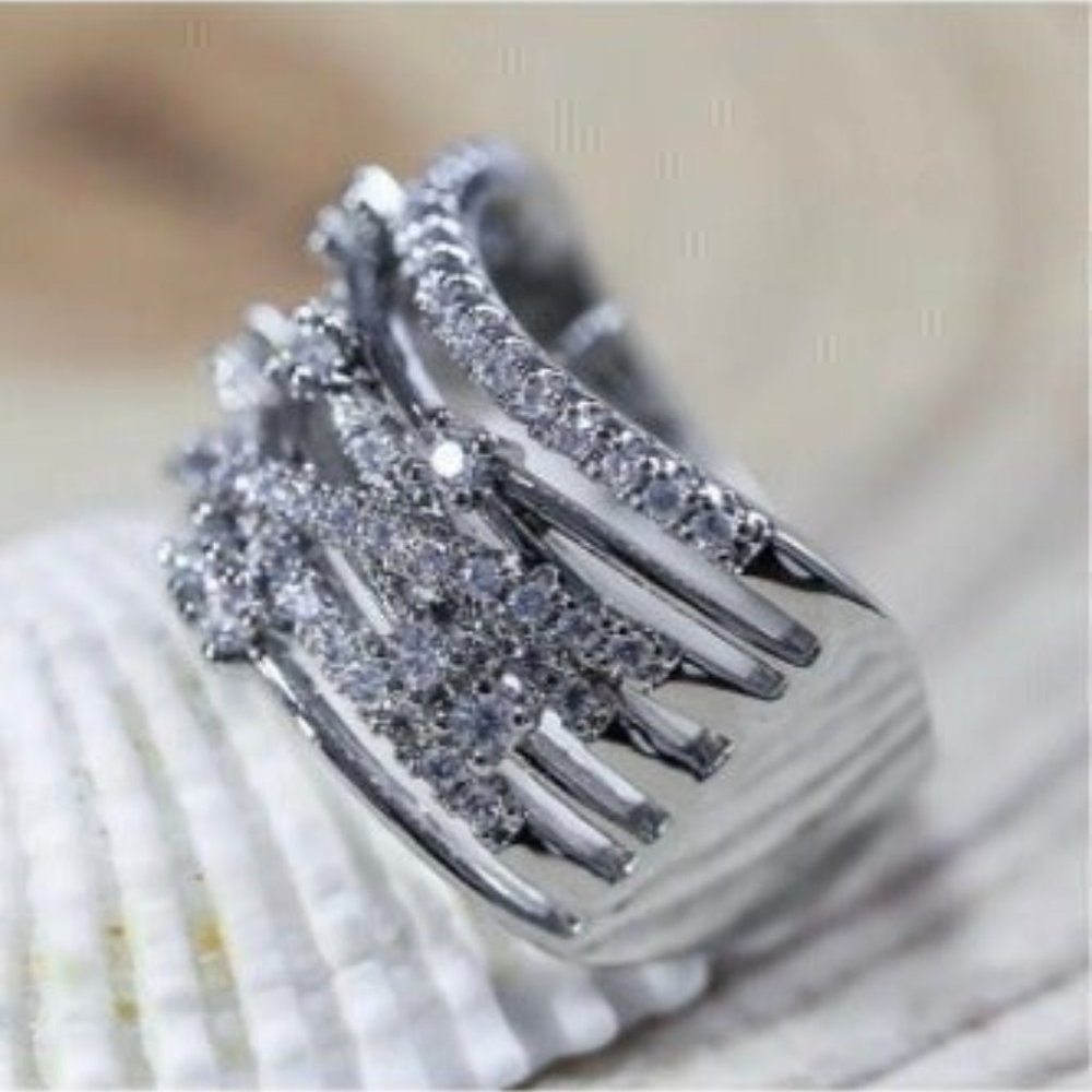 new 925 ENGAGEMENT diamond RING - Picture 3 of 8